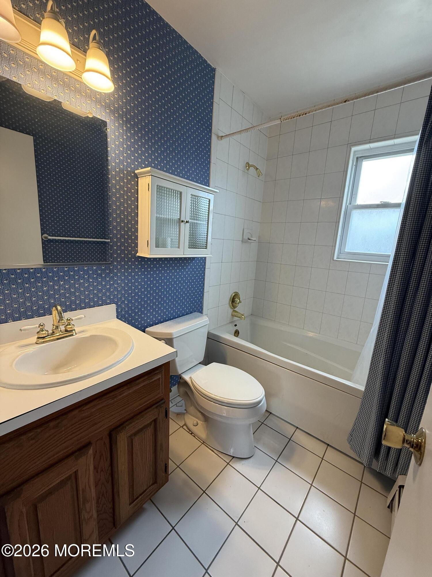 15 Azalea Court A, Eatontown, NJ, 07724 image 10