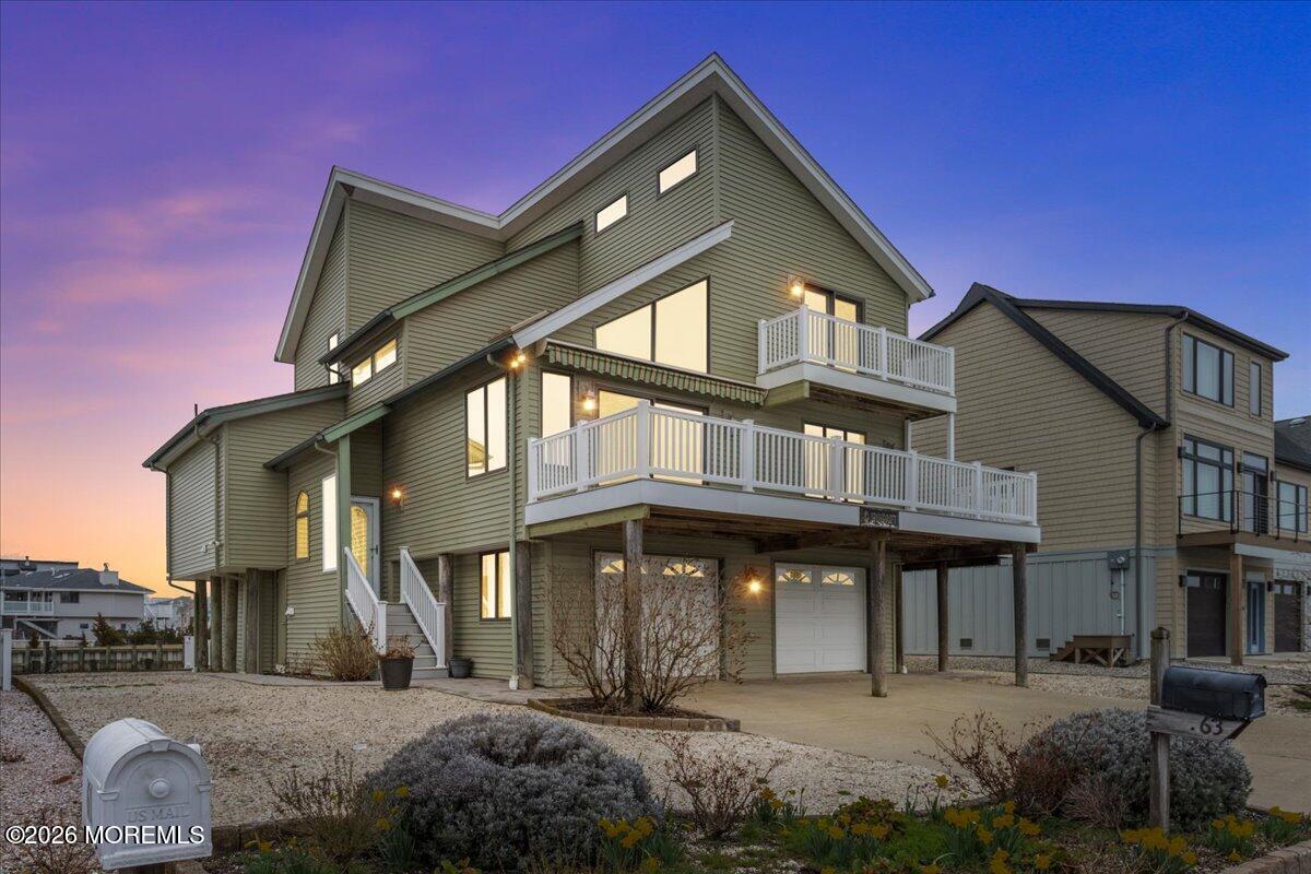 63 Ohio Drive Image 2