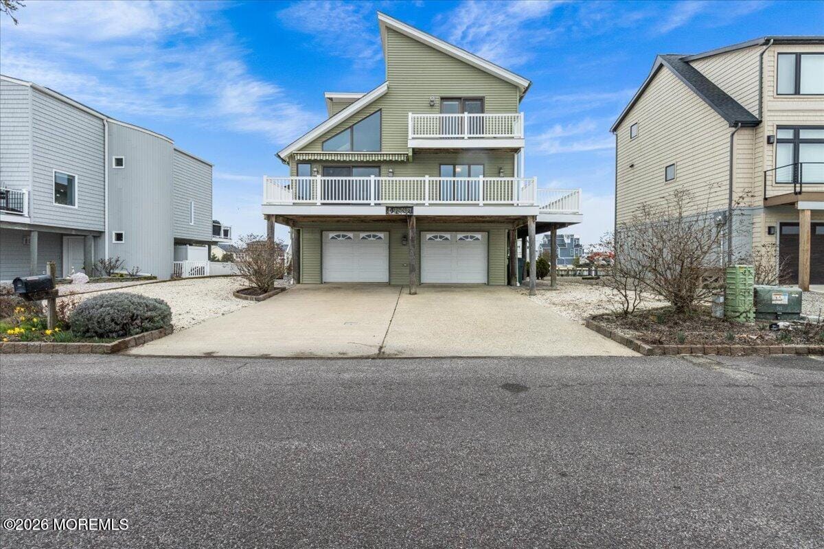 63 Ohio Drive Image 3