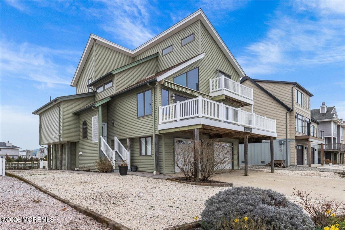 63 Ohio Drive Image 4