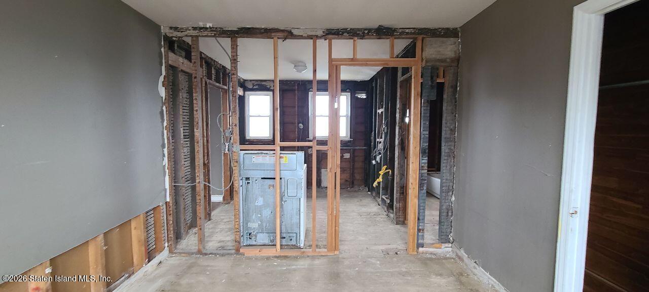 153 S South Avenue, Staten Island, NY, 10303 image 9