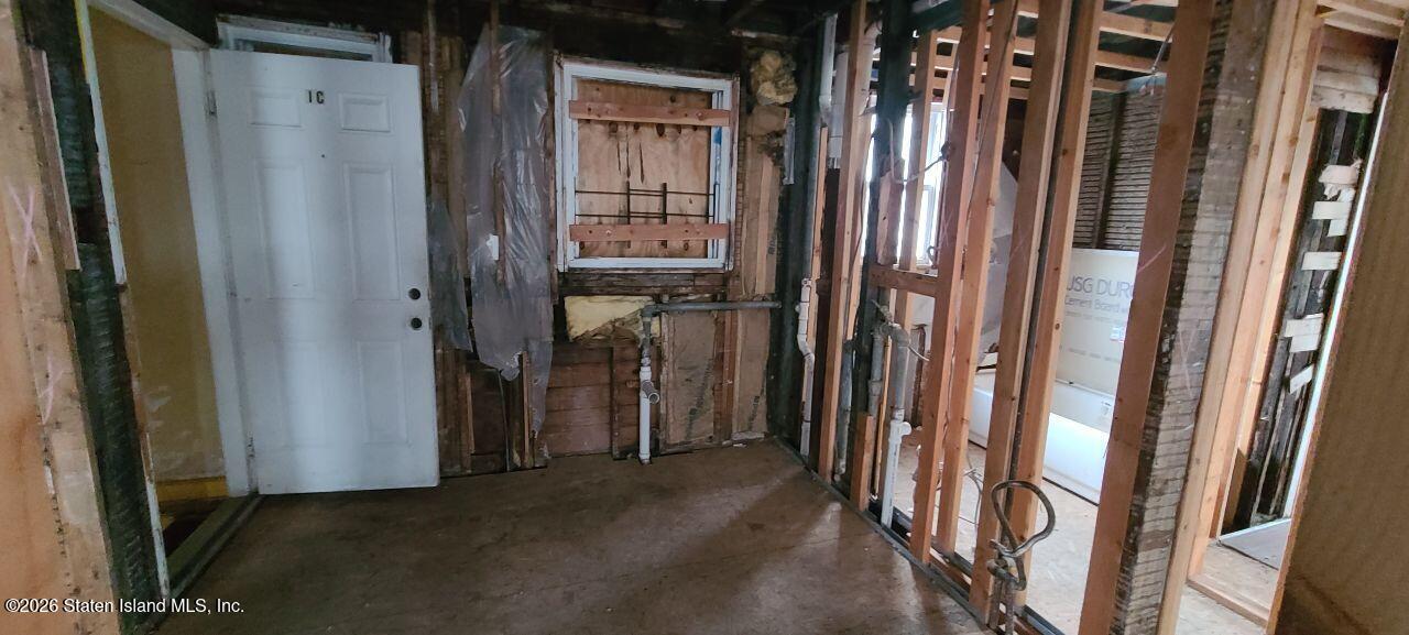 153 S South Avenue, Staten Island, NY, 10303 image 23