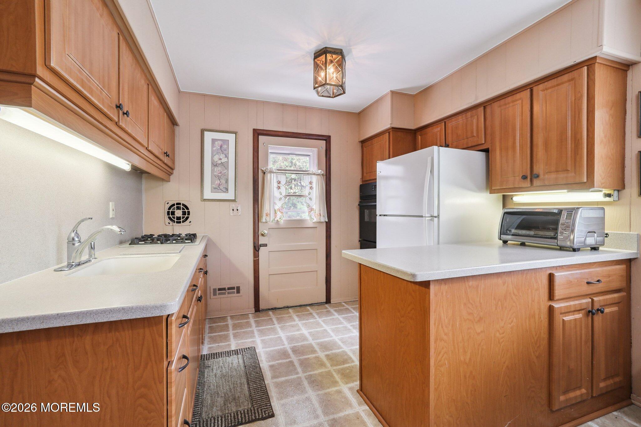 42 Parkview Drive, Hazlet, NJ, 07730 image 7