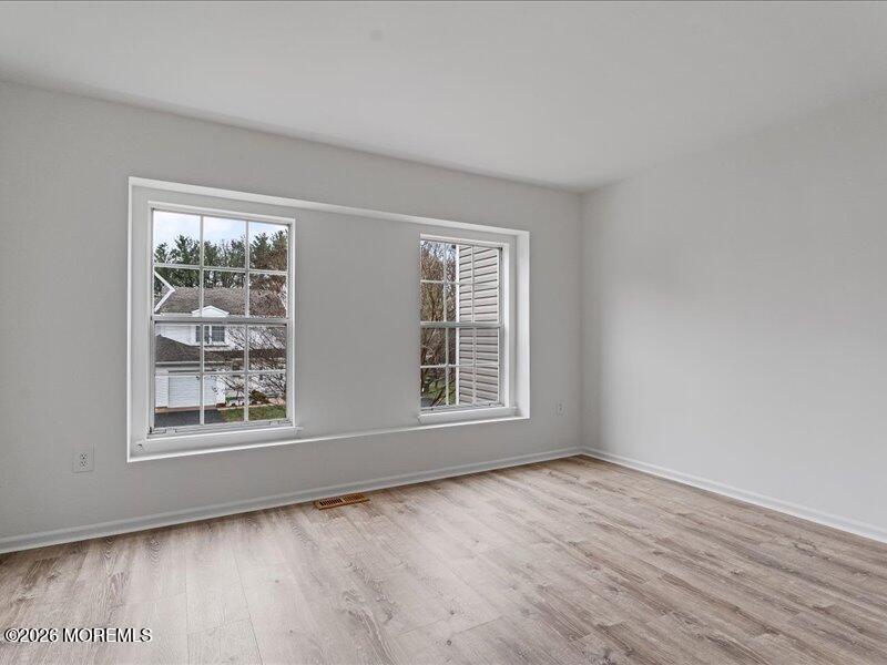 34 S Pointe Circle, Tinton Falls, NJ, 07753 image 9