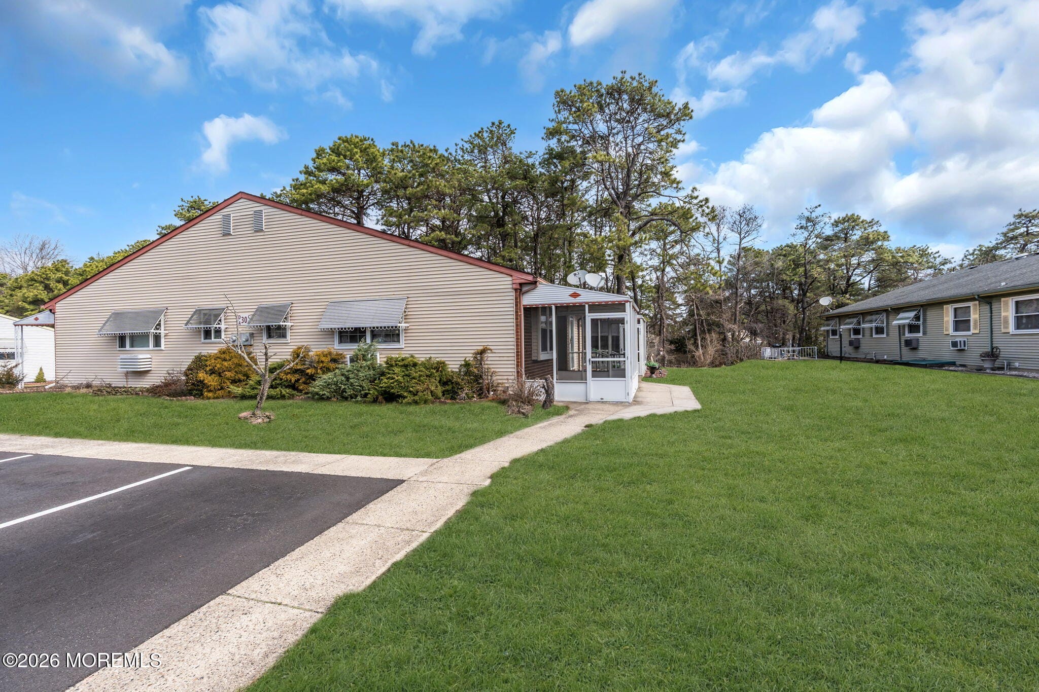 30 Easton Drive B Image 3