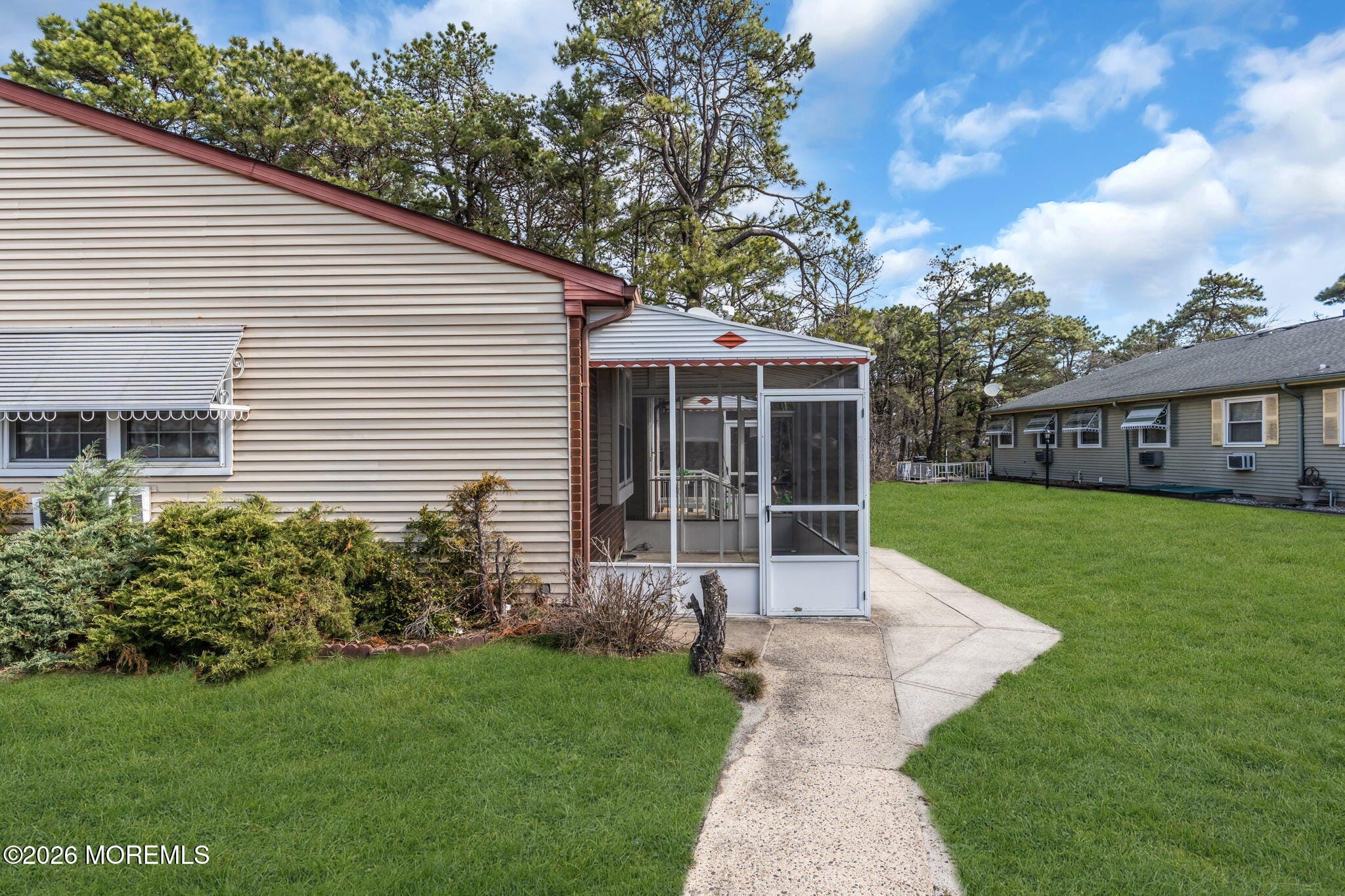 30 Easton Drive B Image 5