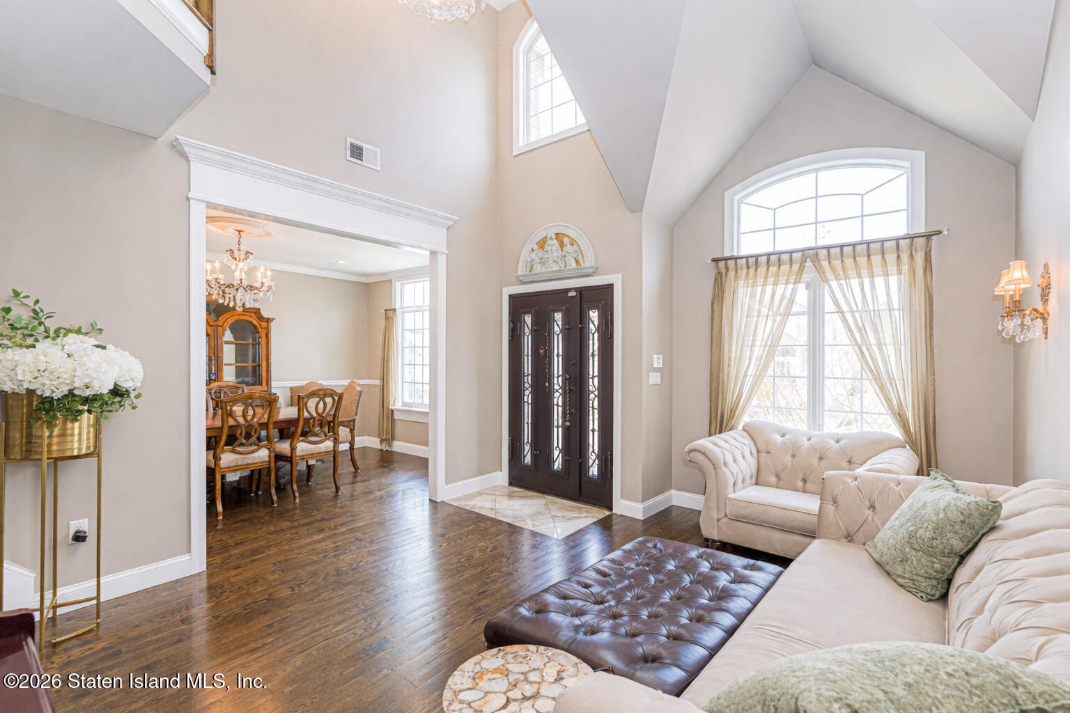 42 Serena Court Image 2