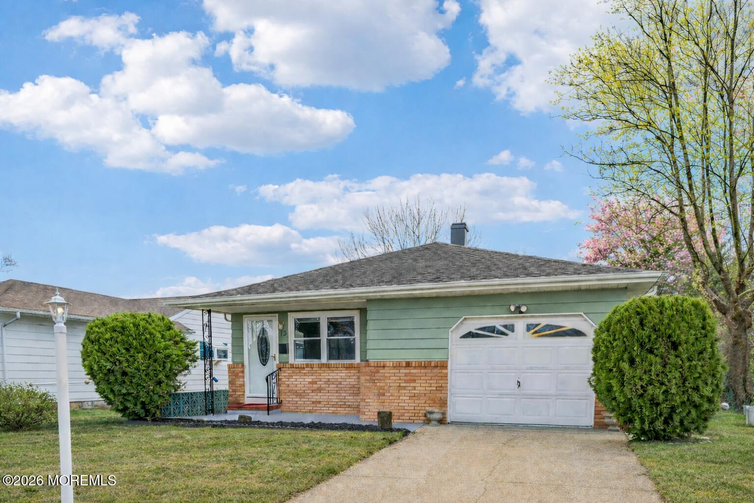 13 Barbados Drive, Toms River, NJ, 08757