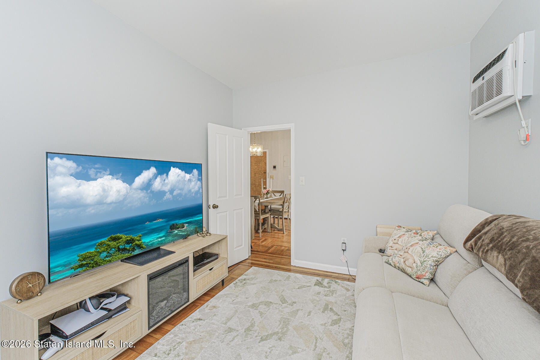 1135 71st Street Image 4