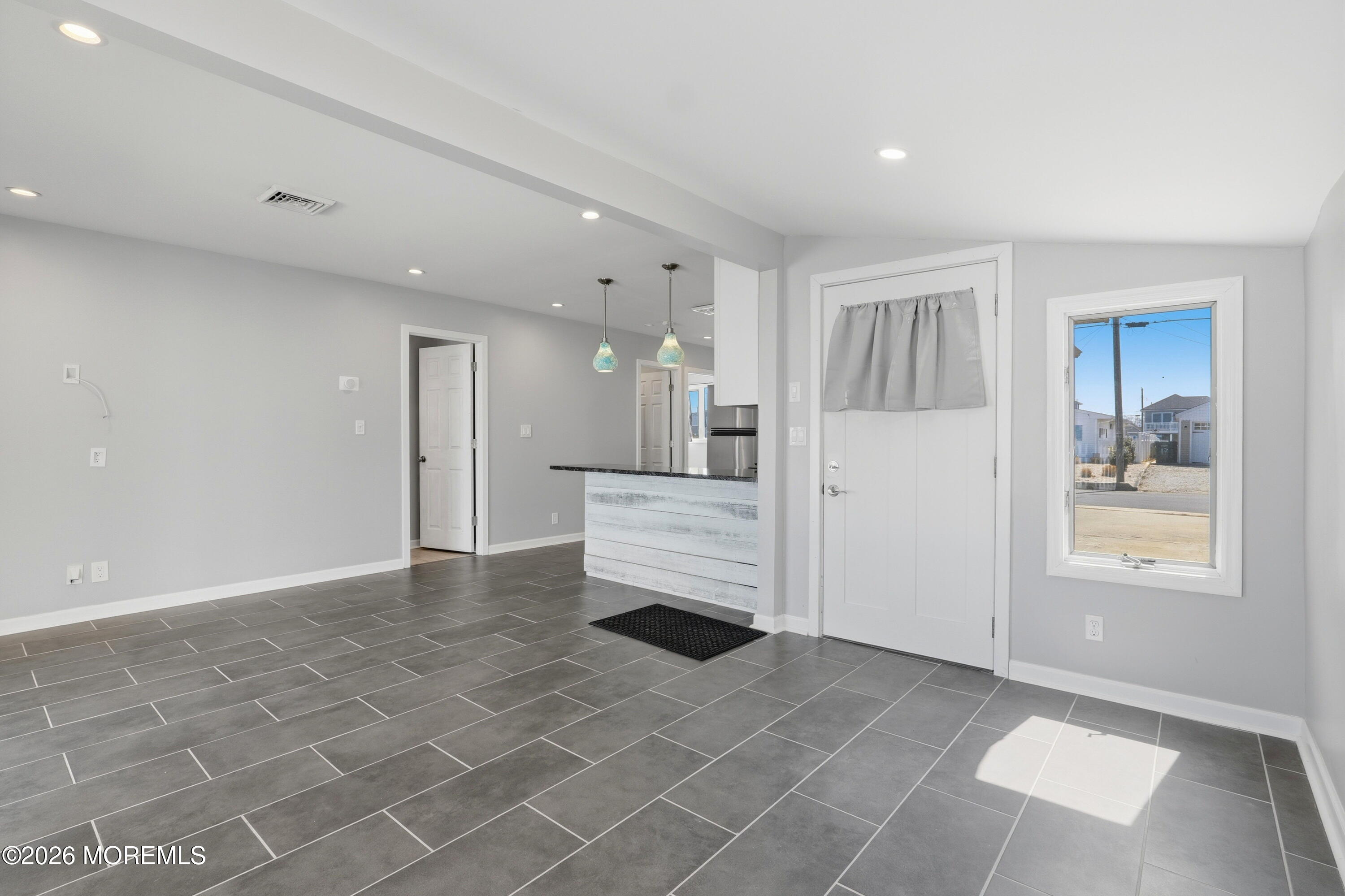 18 Lake Huron Drive Image 4