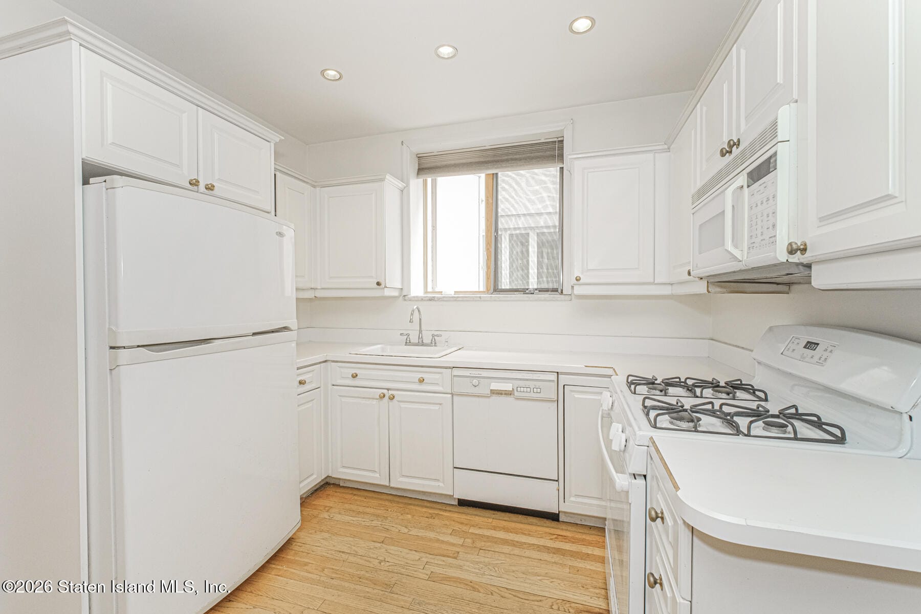 1135 71st Street, Brooklyn, NY, 11228 image 27