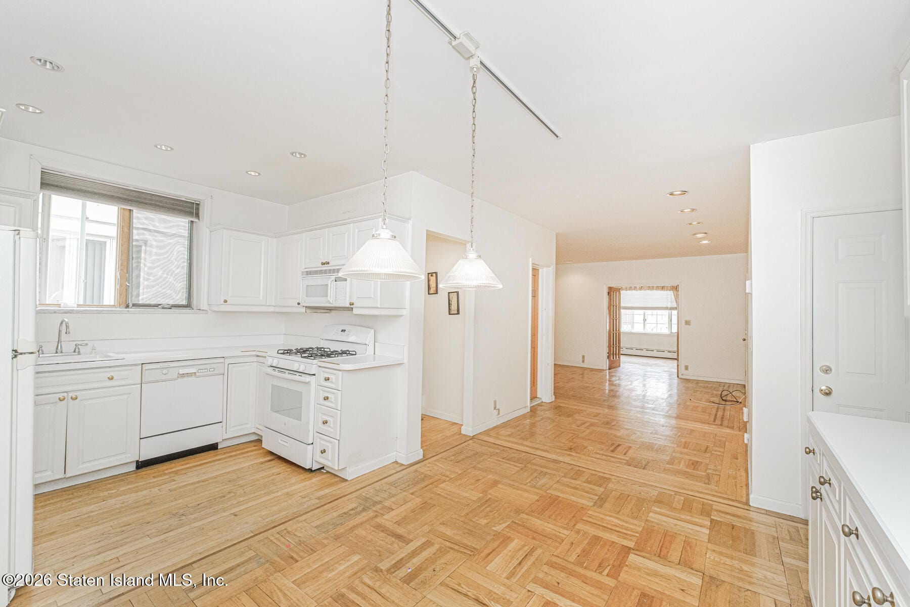 1135 71st Street, Brooklyn, NY, 11228 image 28