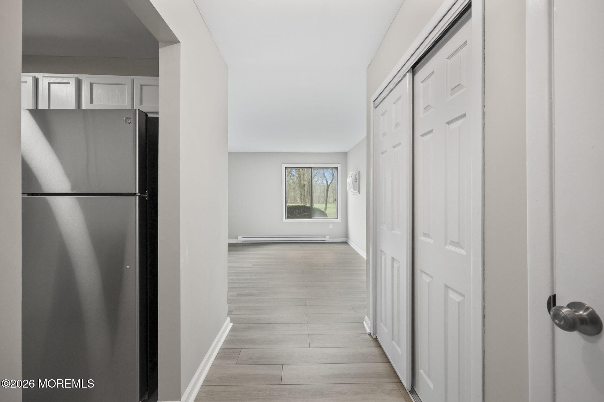 127 Amberly Drive C Image 3