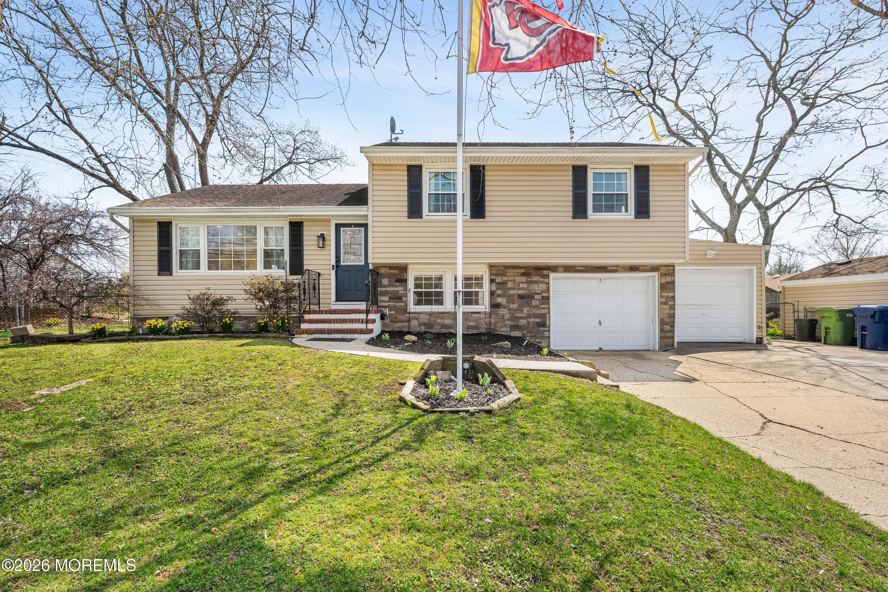 30 Ash Drive Image 2