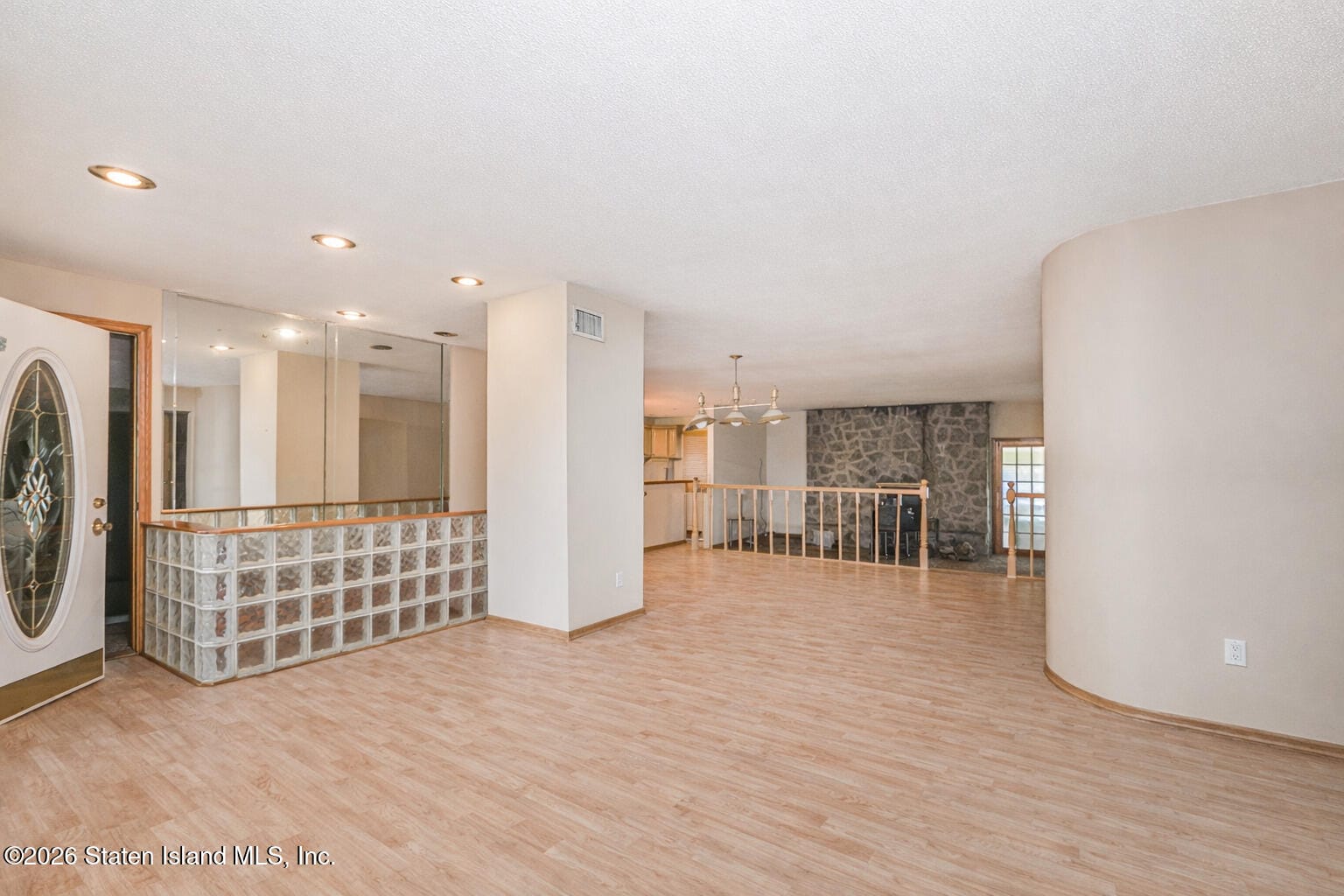 1596 Forest Hill Road Image 4