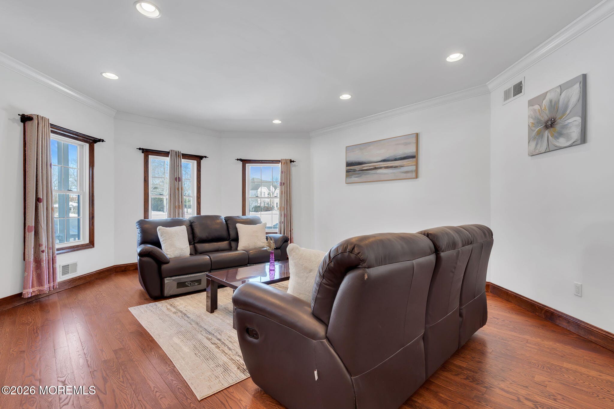 3251 Premier Place Image 5