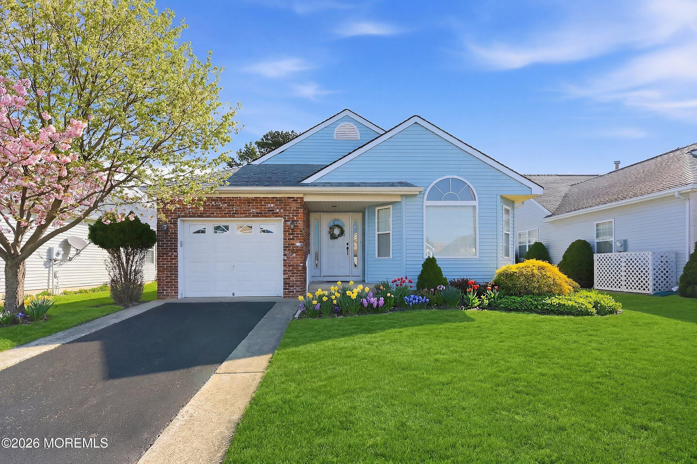 71 Winterton Drive, Toms River, NJ, 08757