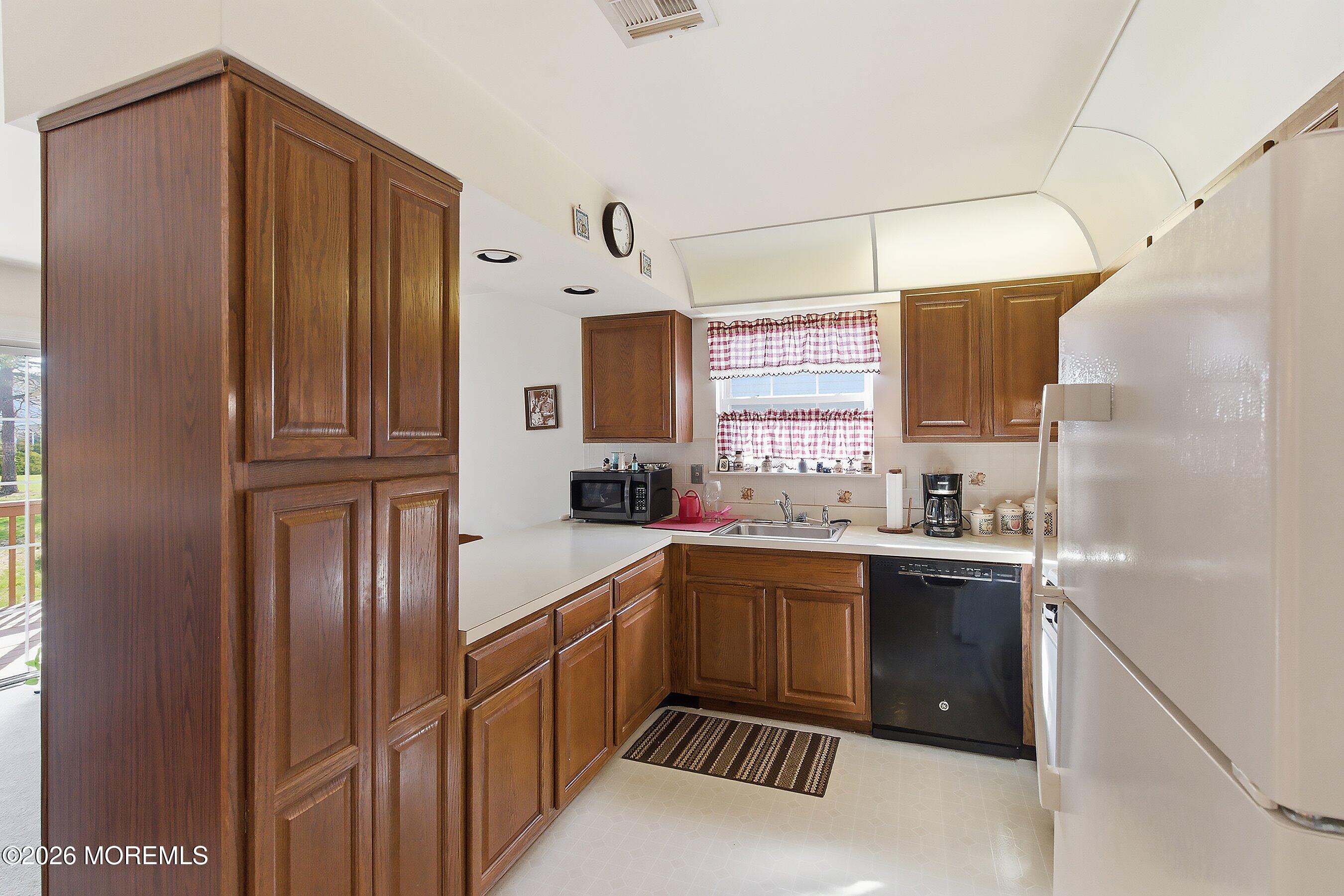 71 Winterton Drive, Toms River, NJ, 08757 image 14