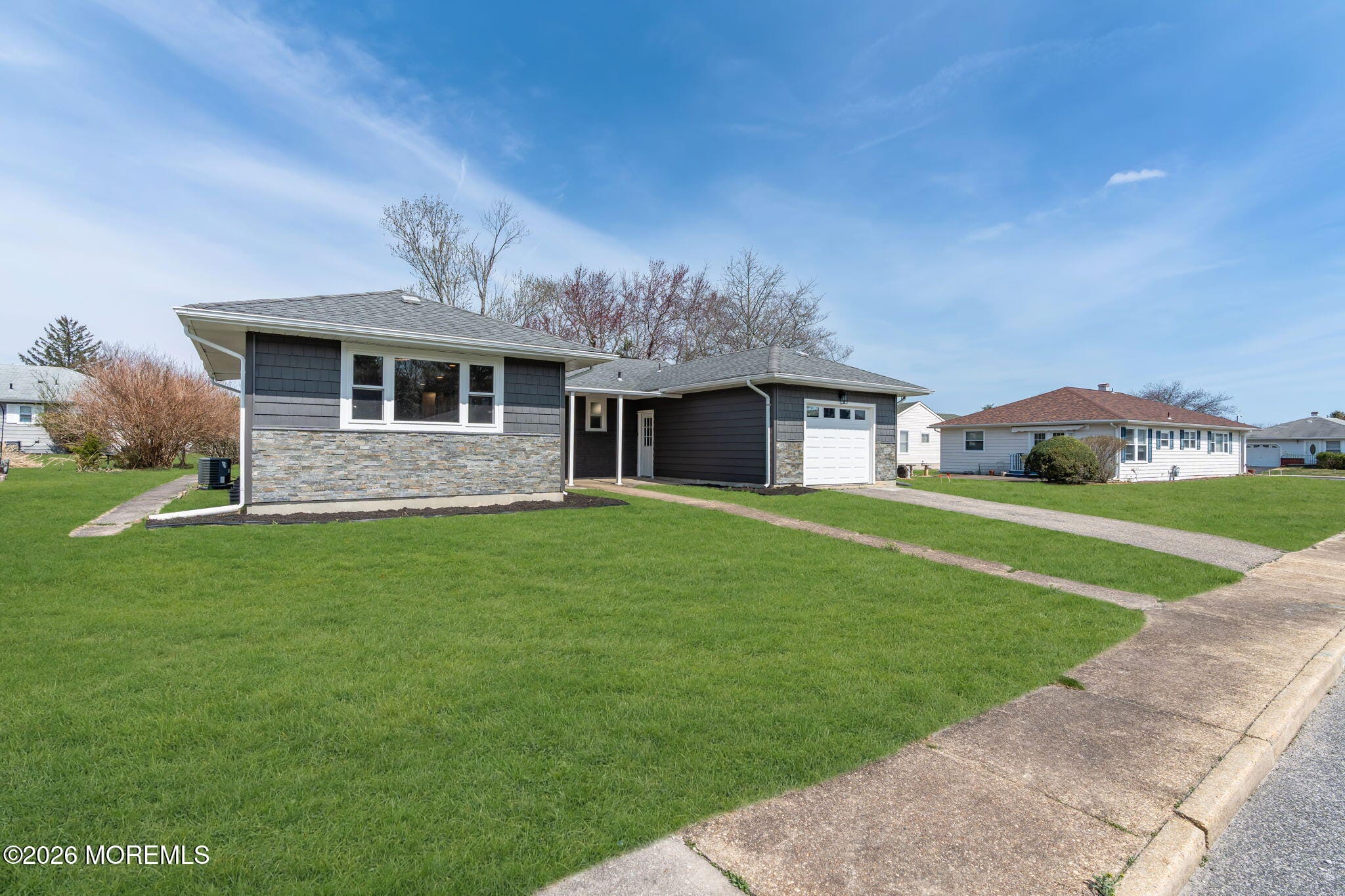 62 Barbados Drive Image 3