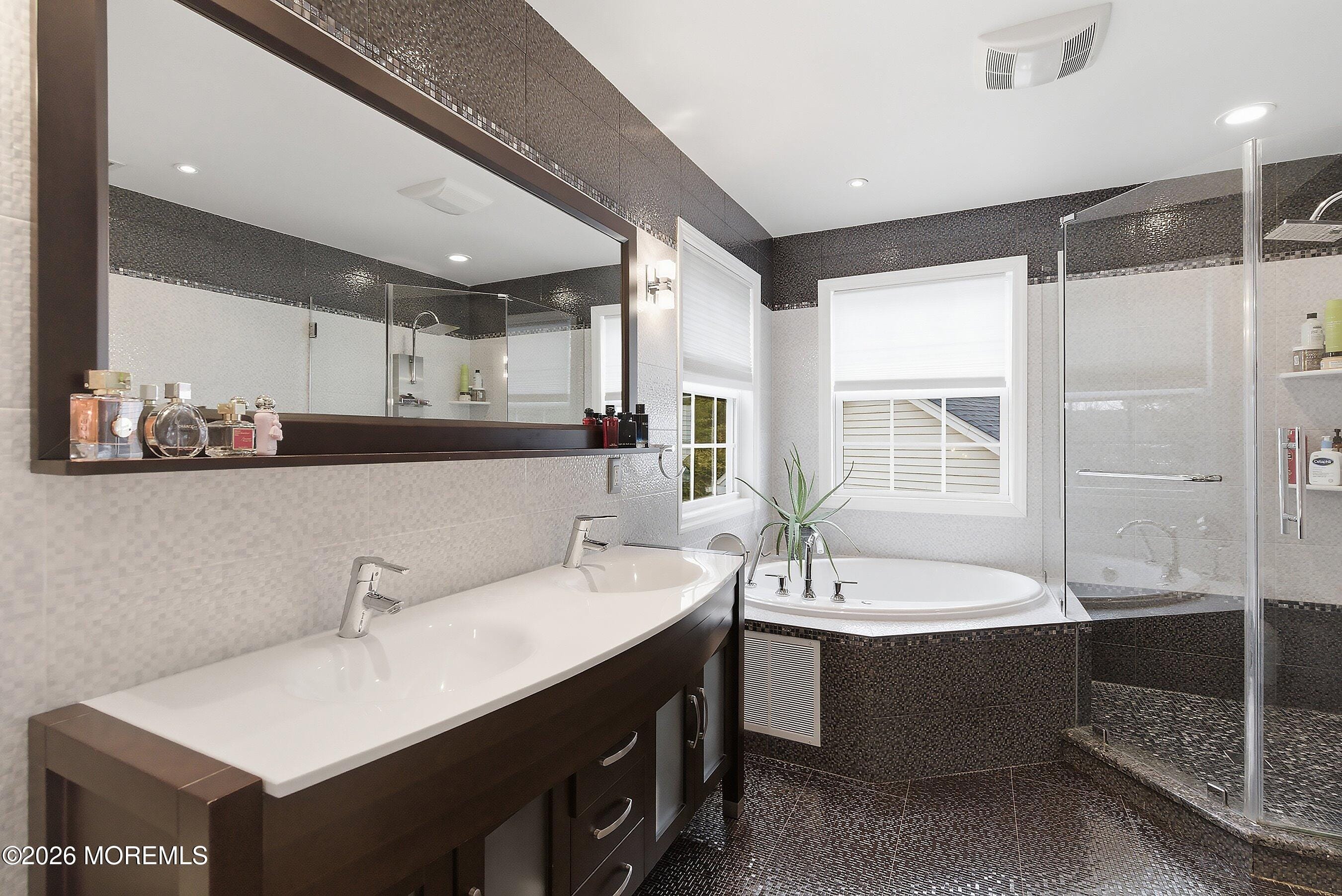 106 Nathan Drive, Morganville, NJ, 07751 image 34