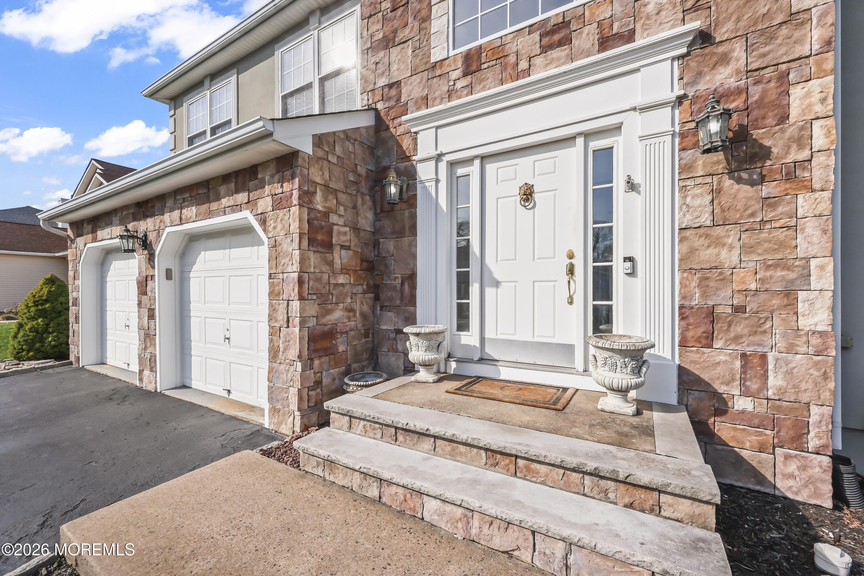 17 Sun Hollow Road Image 2