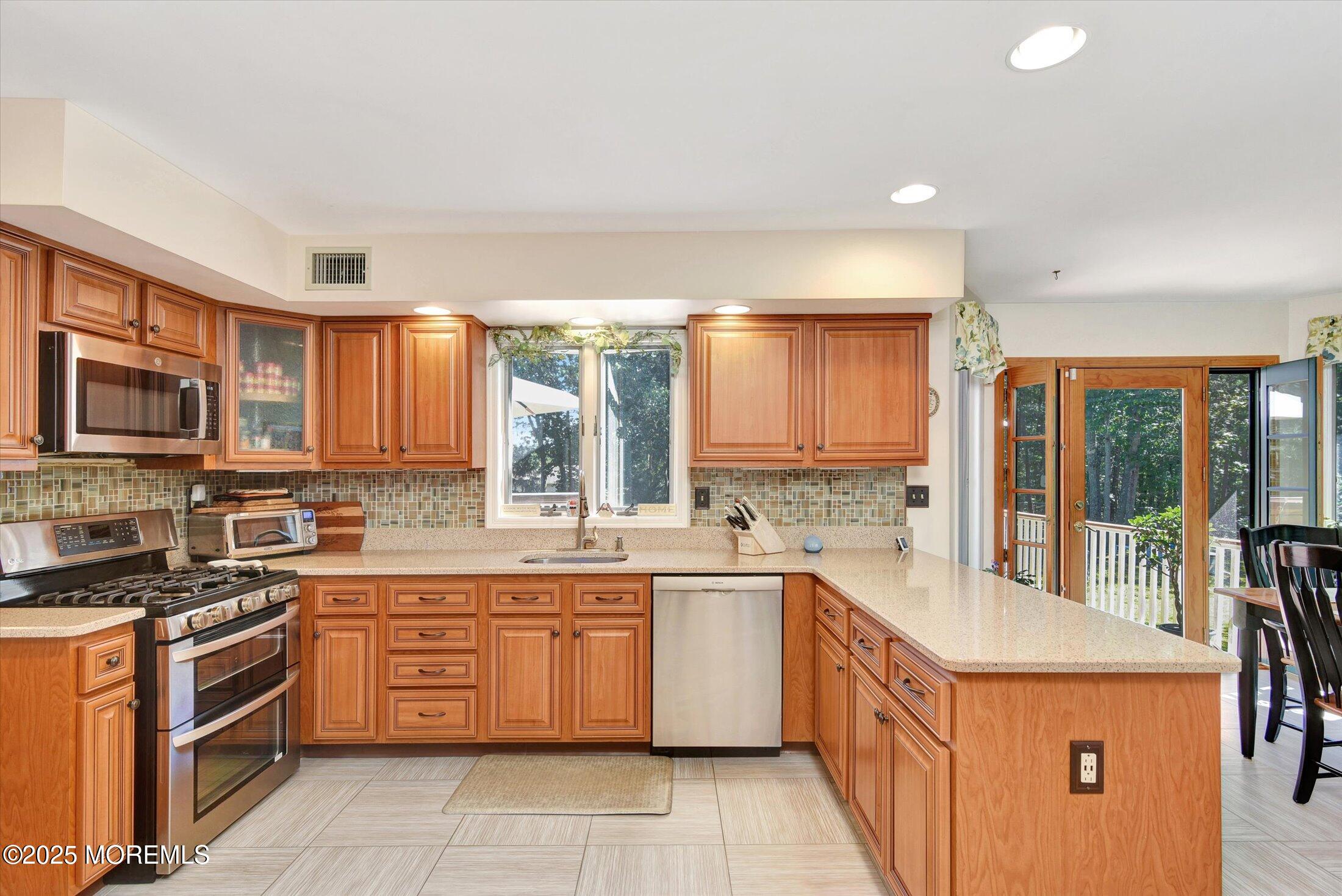 14 Bittersweet Drive, Jackson, NJ, 08527 image 32