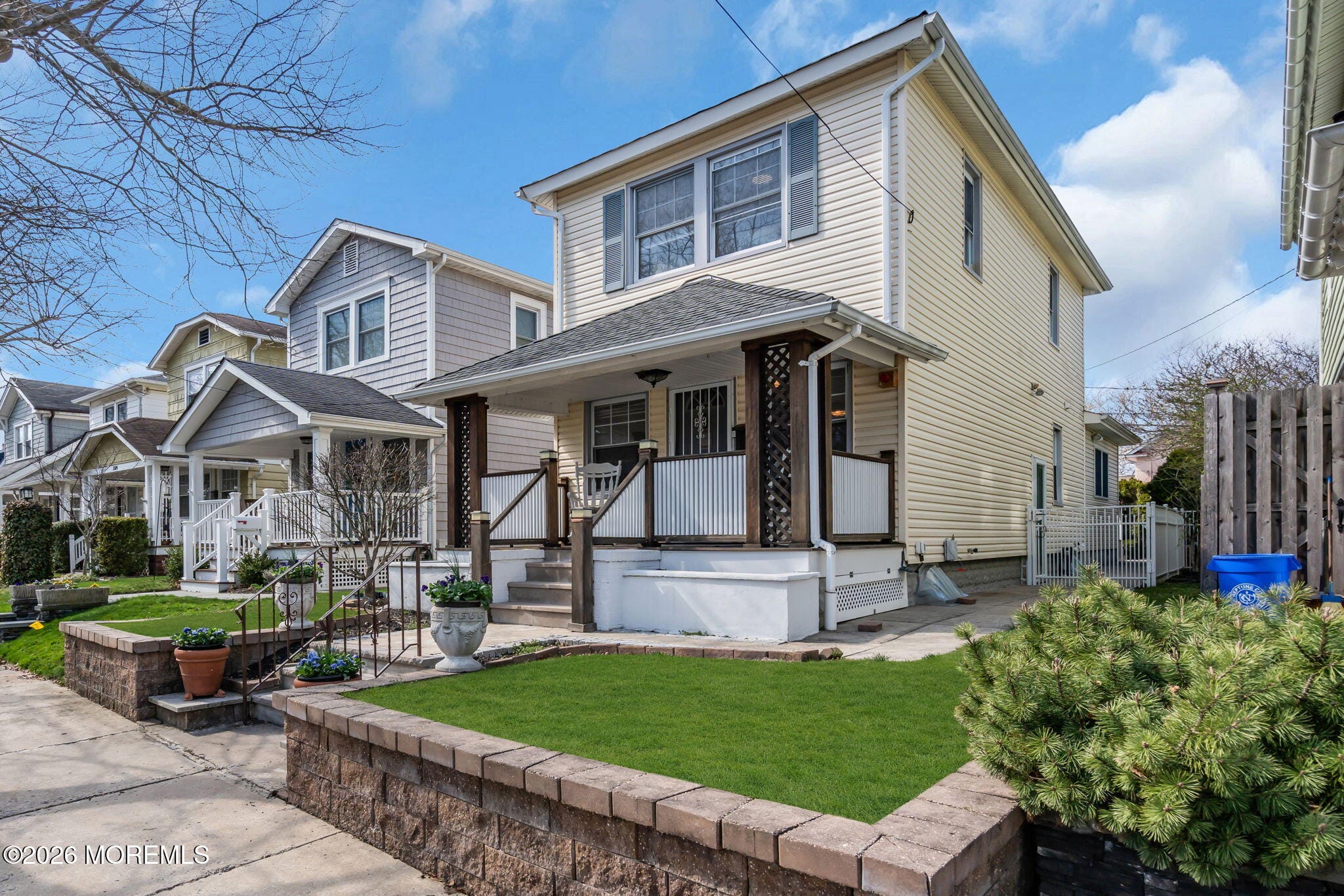 1505 3rd Avenue Image 2