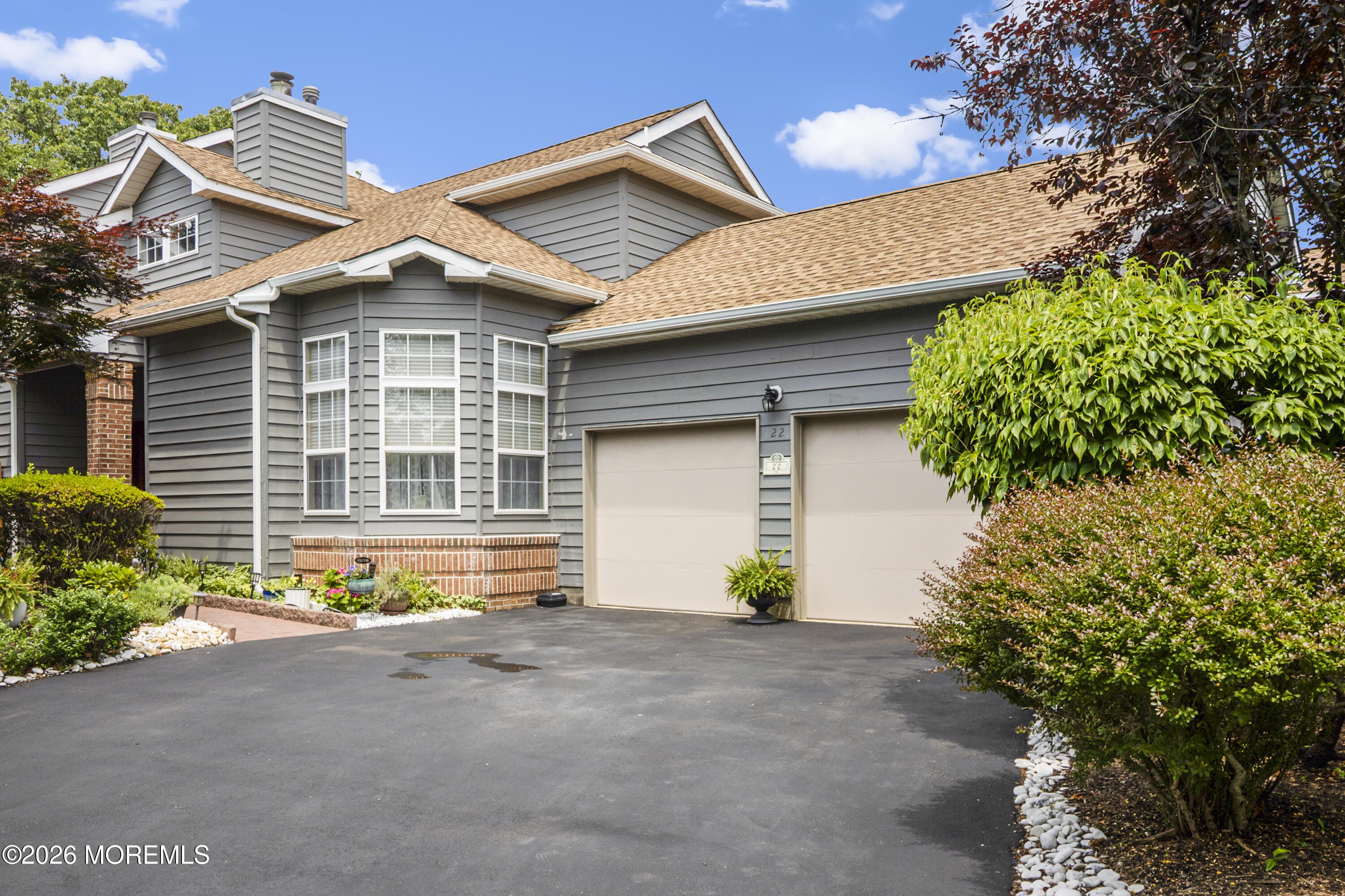 22 Fairway Boulevard Image 2