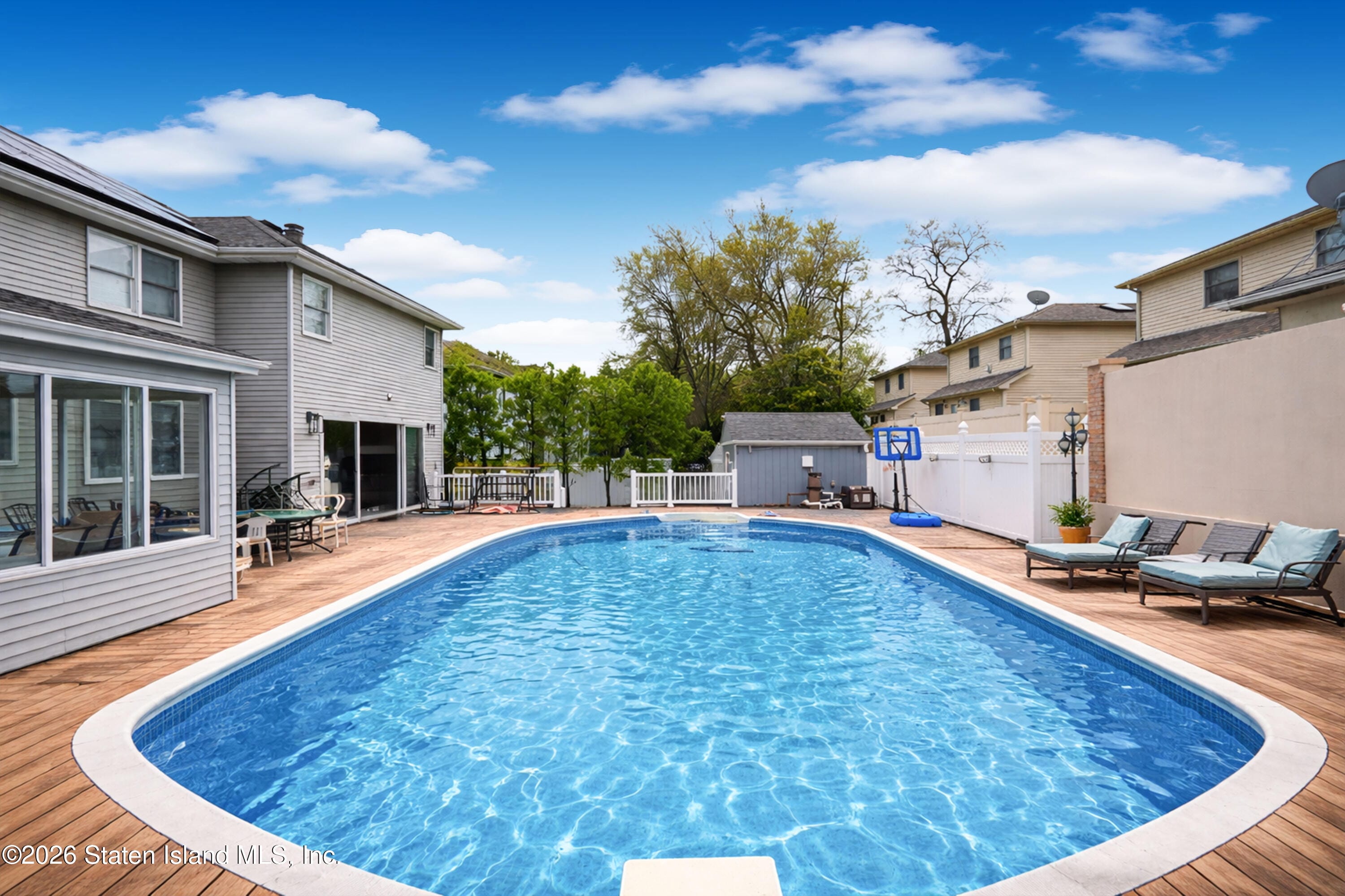 120 Nancy Lane, Staten Island, NY, 10307 image 42