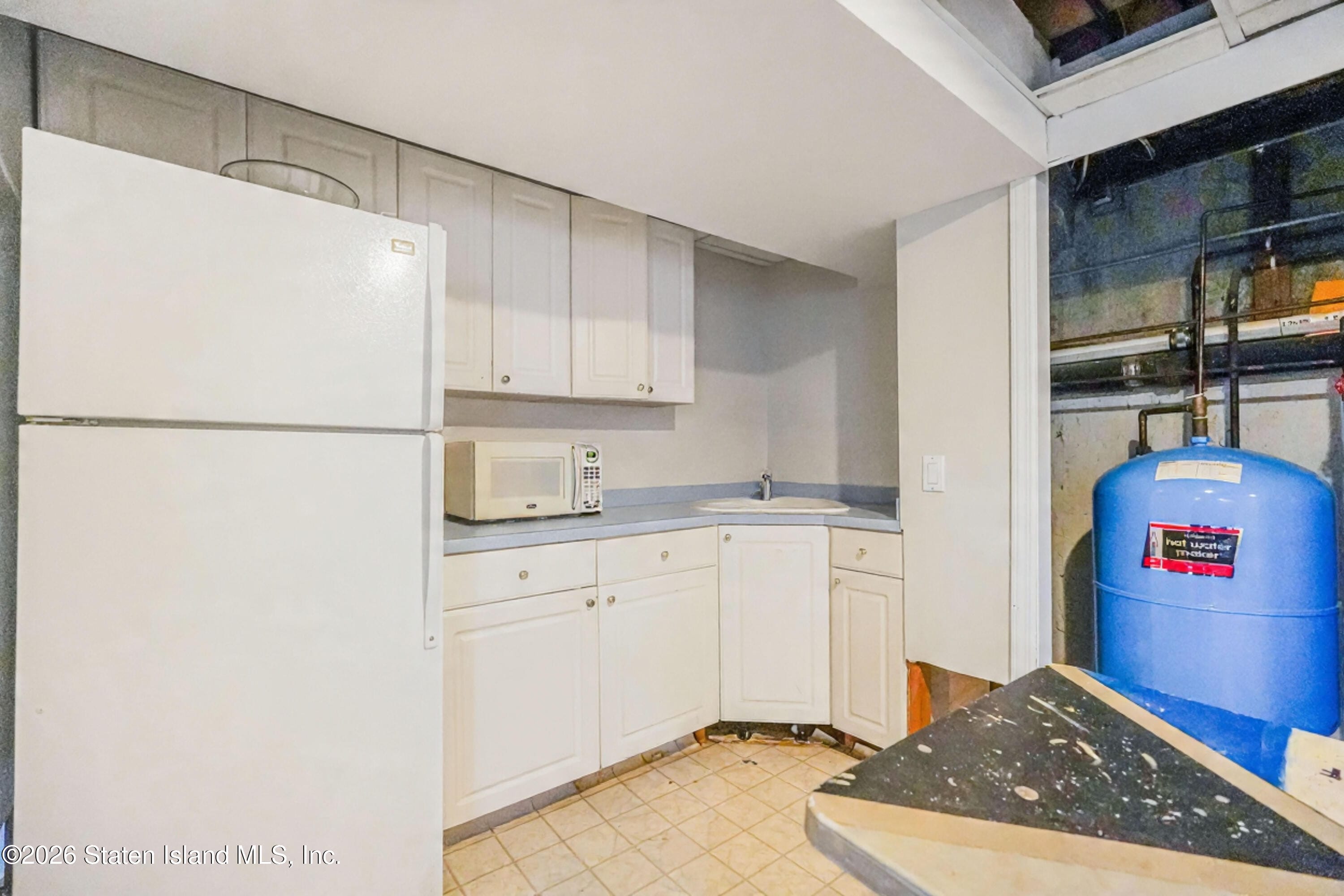 120 Nancy Lane, Staten Island, NY, 10307 image 40