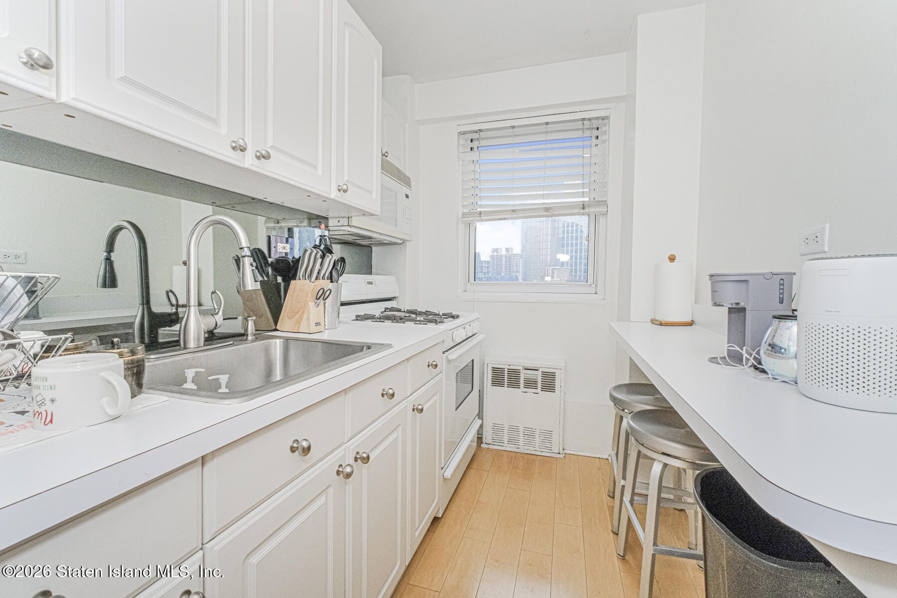 175 Willoughby Street 16g Image 4