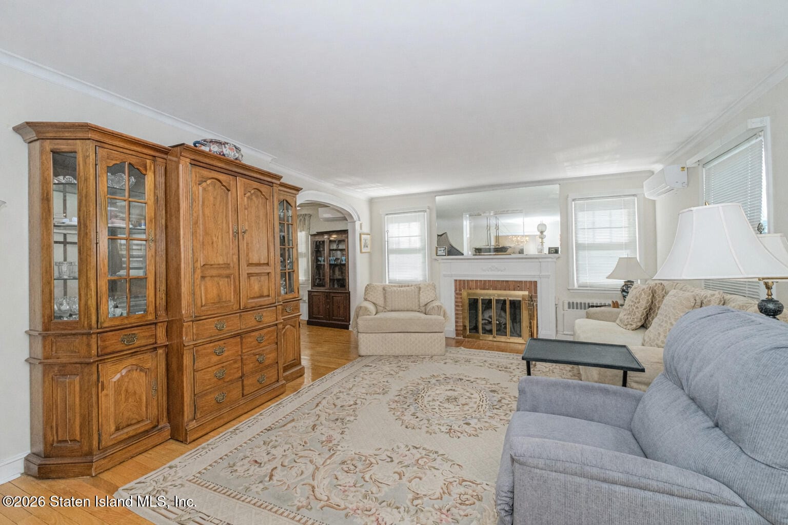 72 10 Street Image 4