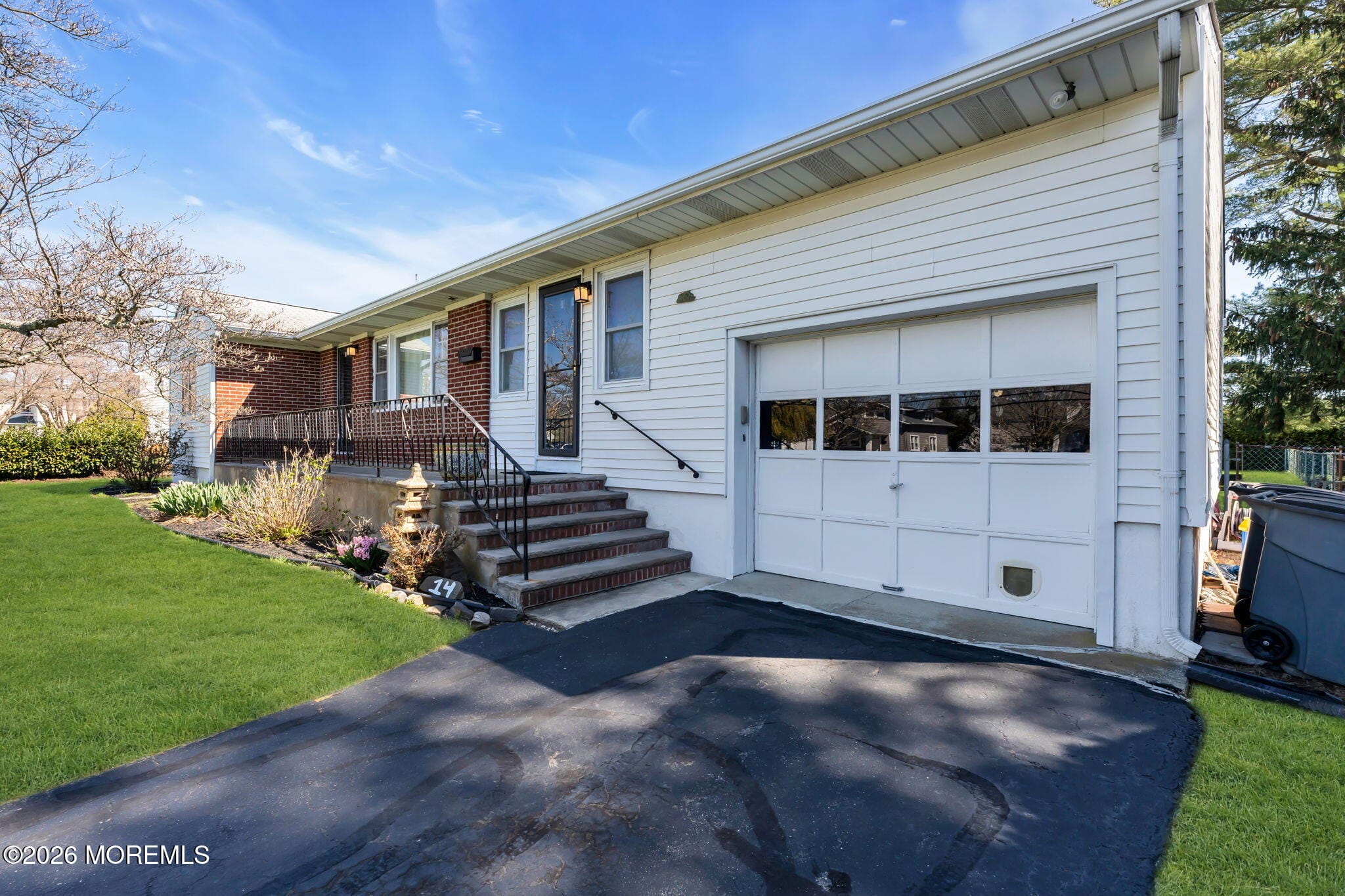 14 Monroe Street Image 5