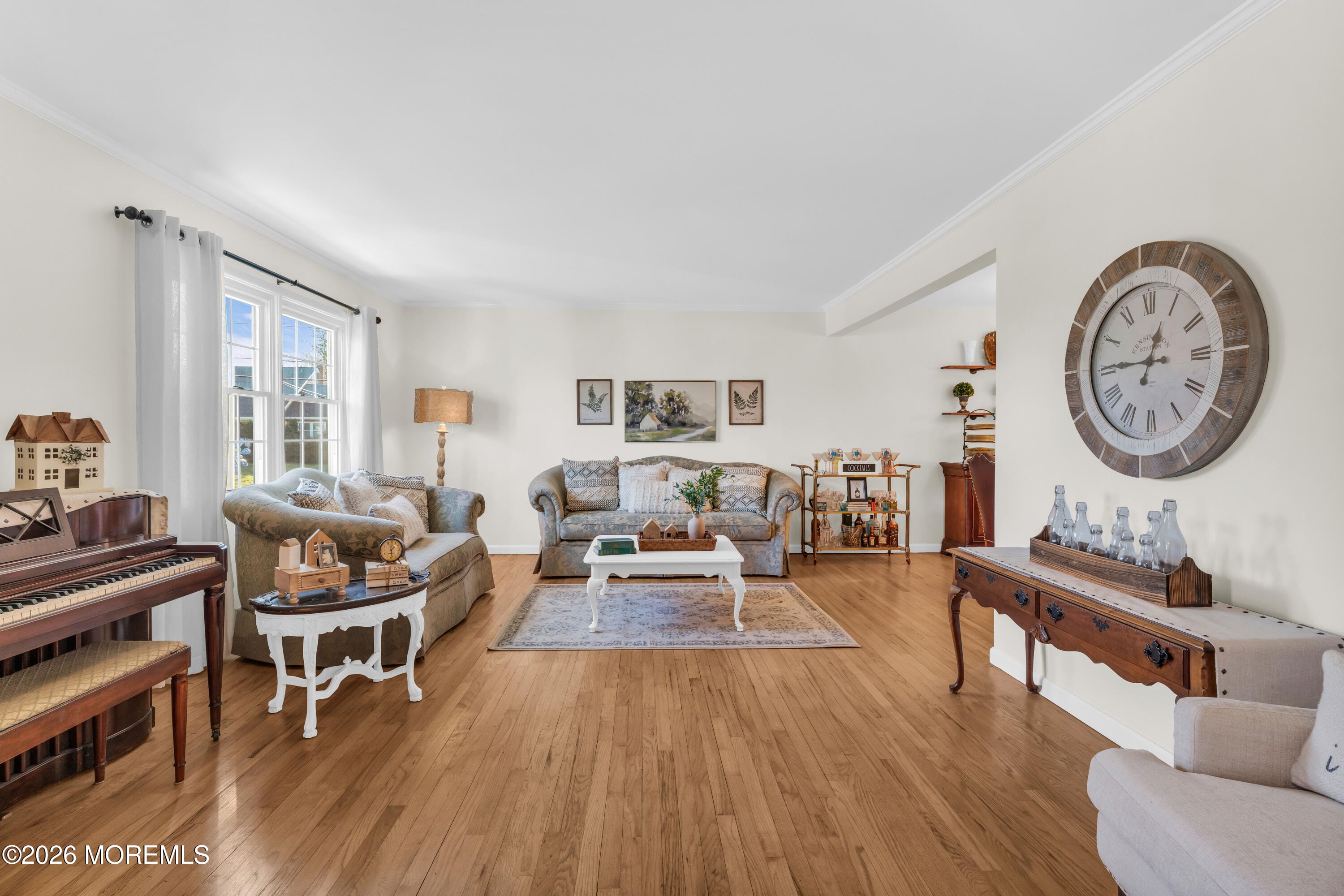 1 Lake Ontario Lane Image 5