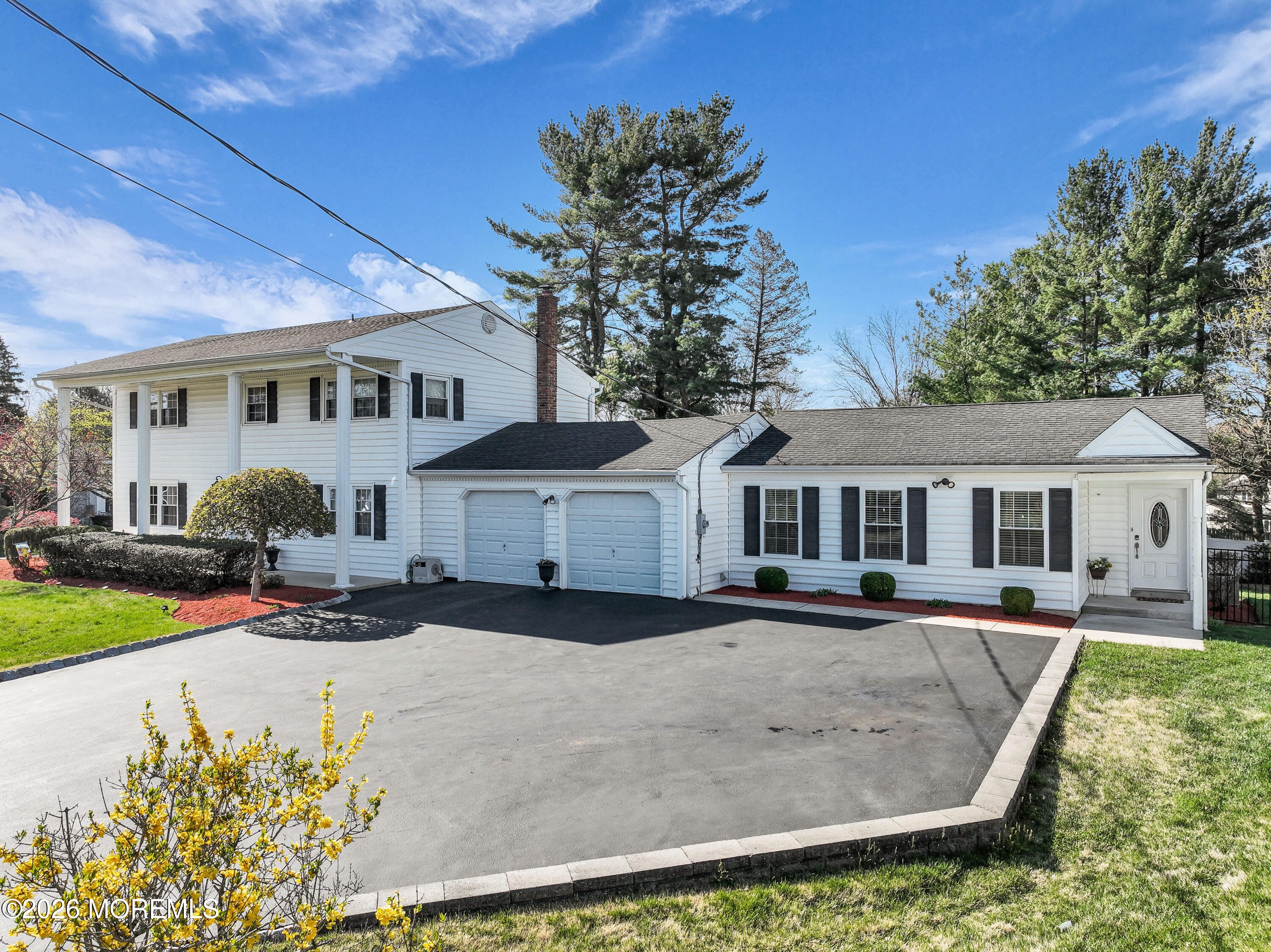 1 Lake Ontario Lane Image 3