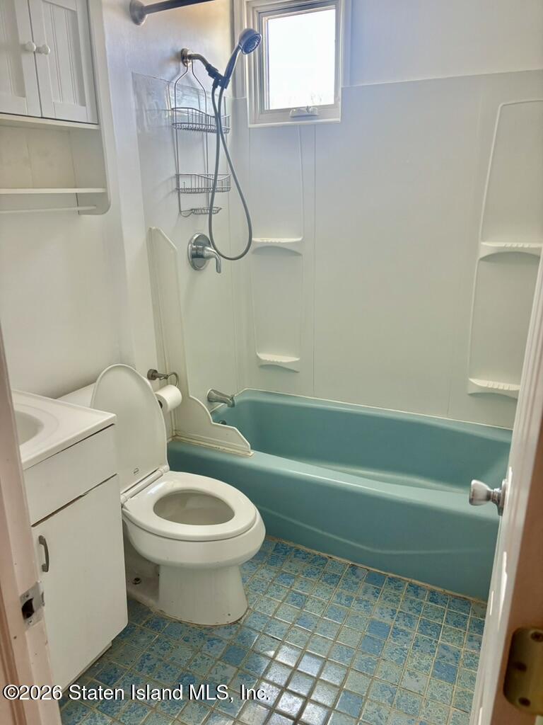 73 Cliff Street, Staten Island, NY, 10305 image 9