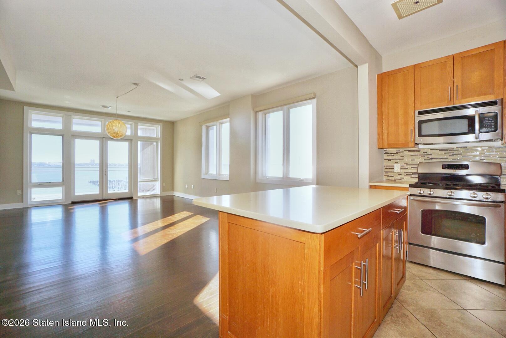 90 Bay Street Landing 4b, Staten Island, NY, 10301 image 27