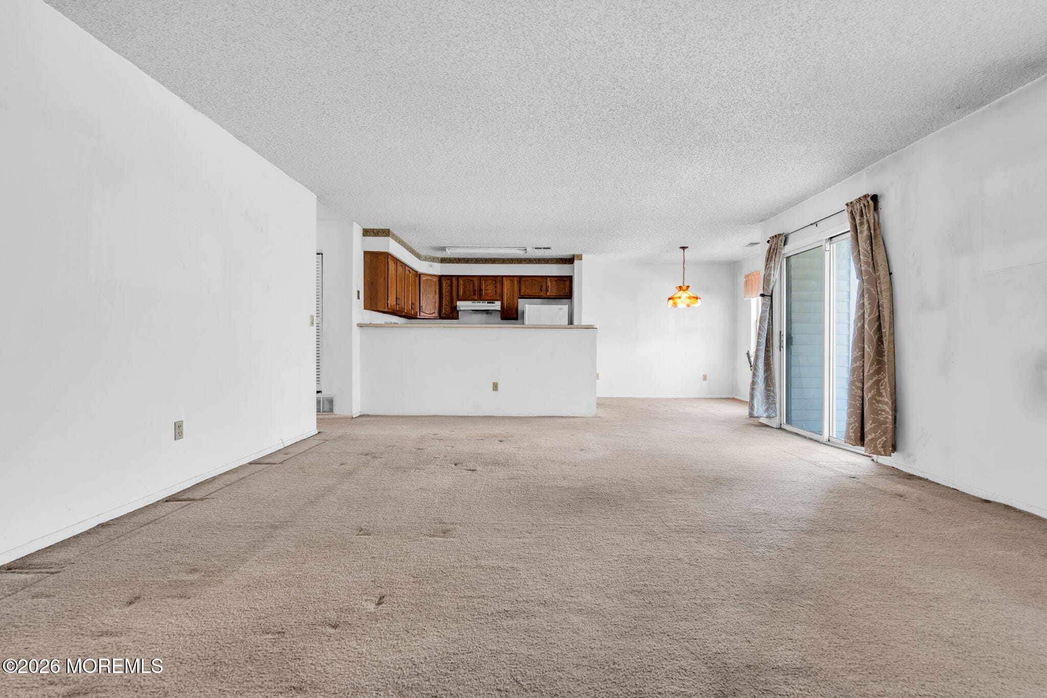 1213 Waters Edge Drive Image 5