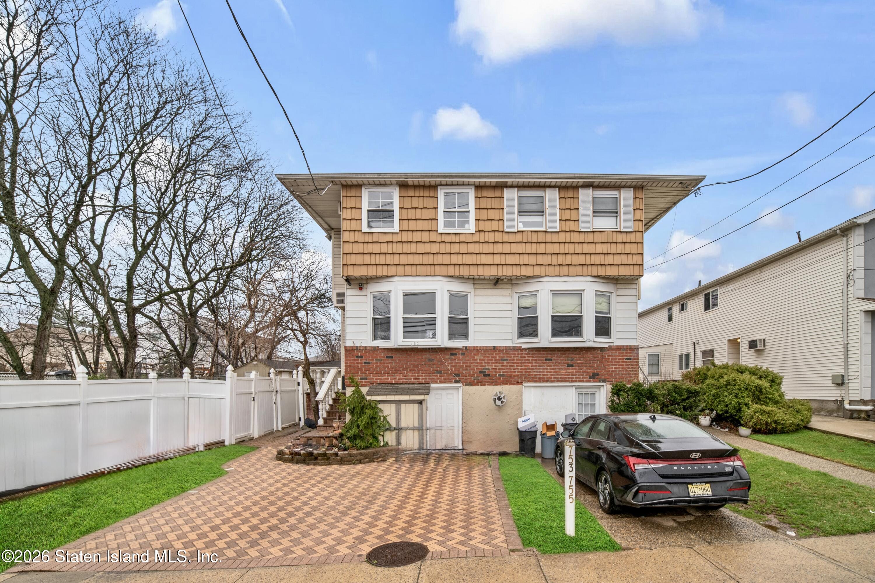 755 Woolley Avenue Image 5