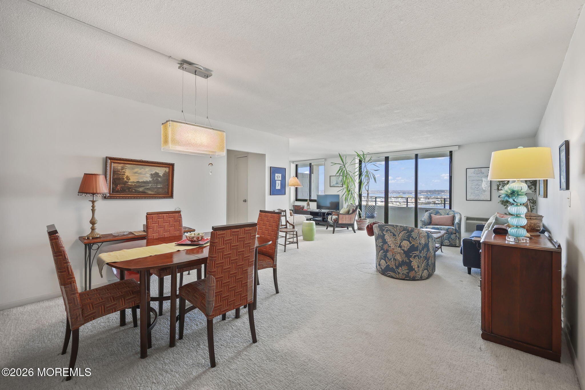 1 Channel Drive 708 Image 5