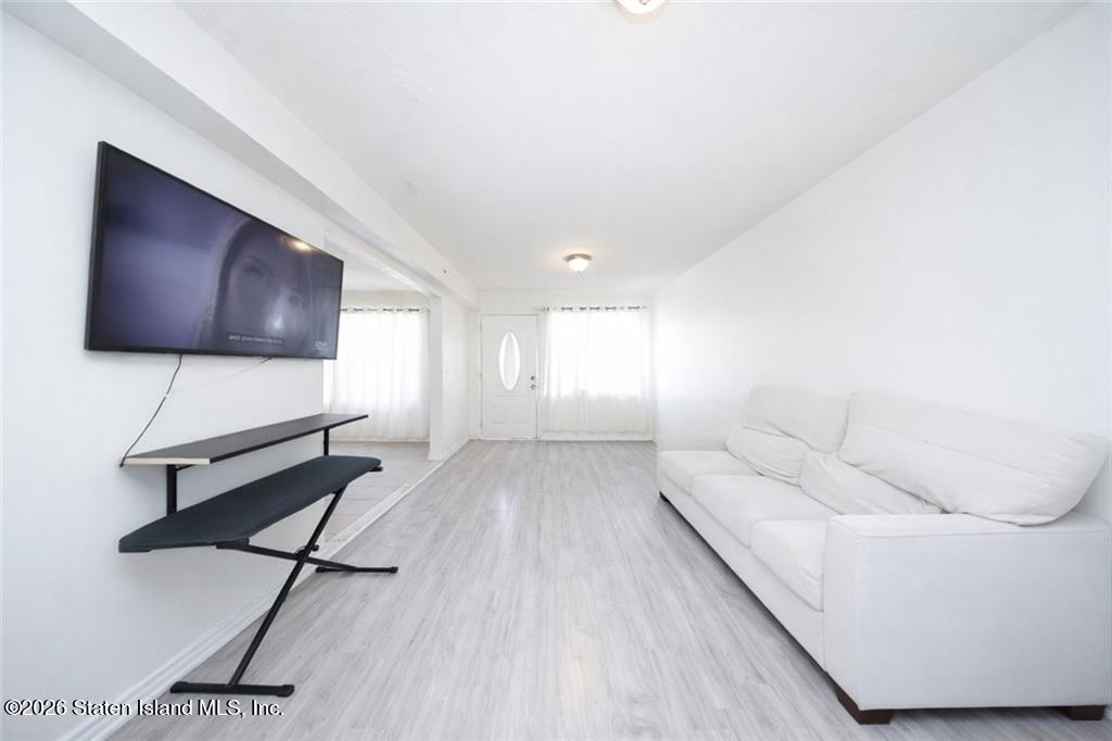 163 Boyd Street Image 4