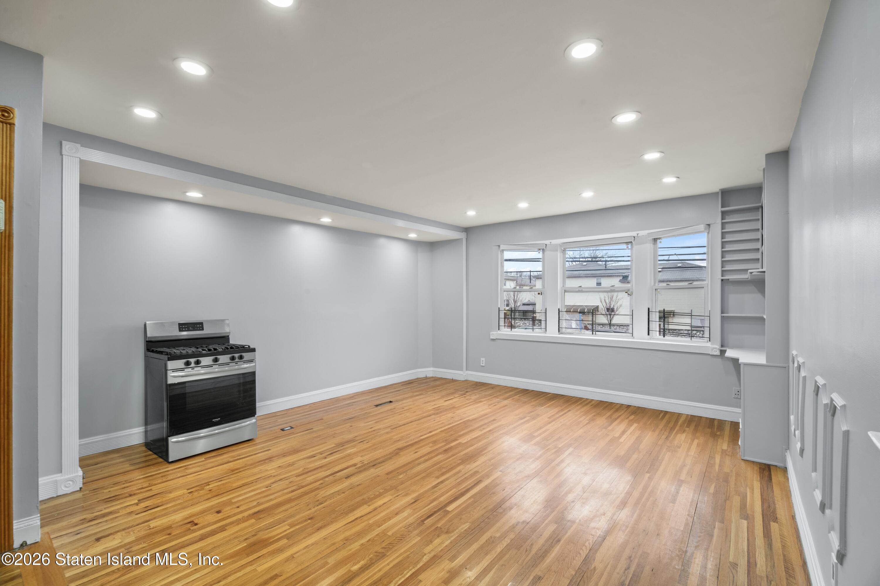 753 Woolley Avenue, Staten Island, NY, 10314 image 10