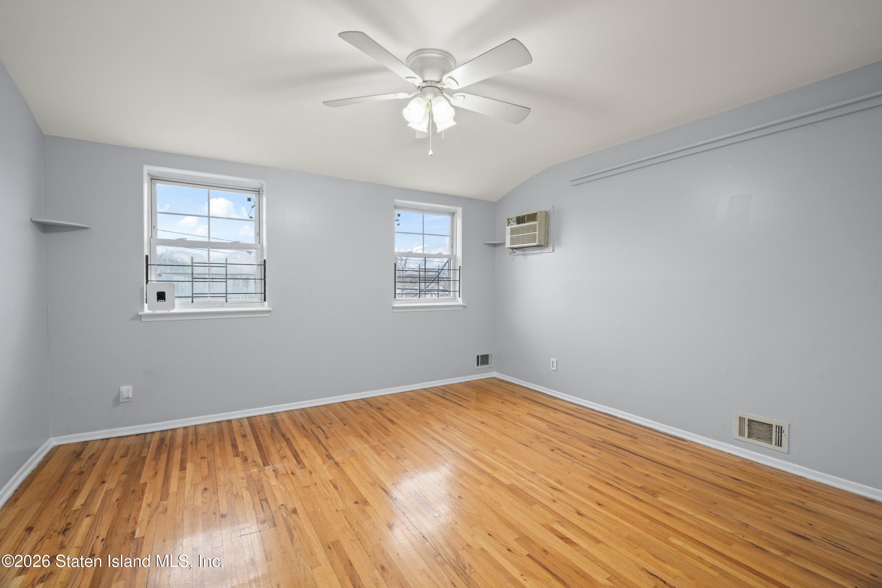 753 Woolley Avenue, Staten Island, NY, 10314 image 16