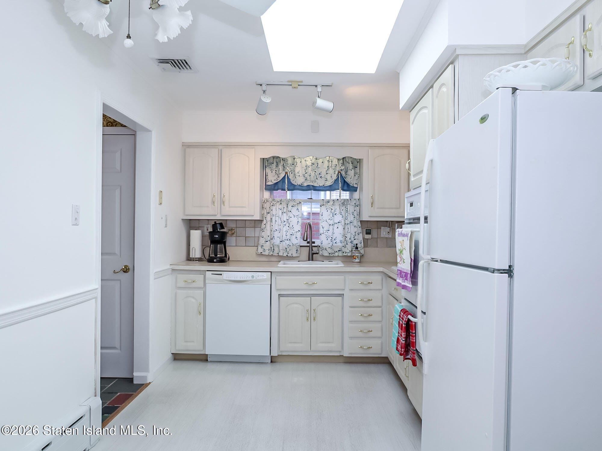 69 Reno Avenue, Staten Island, NY, 10306 image 8