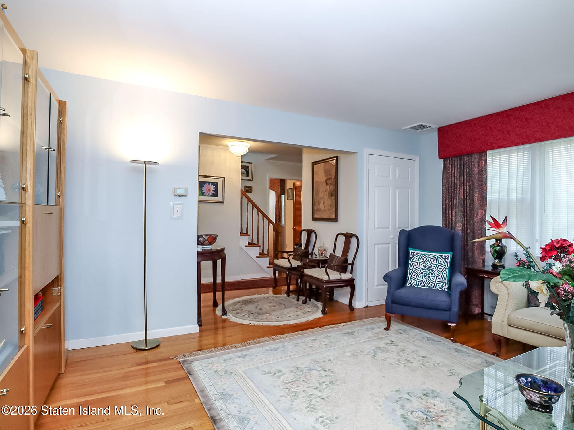25 Dutchess Avenue Image 5