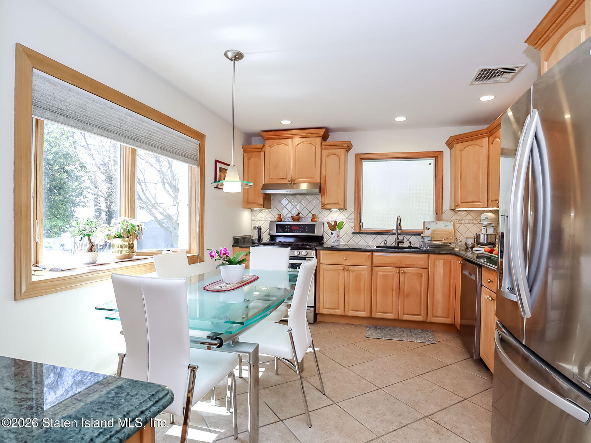 25 Dutchess Avenue, Staten Island, NY, 10304 image 8