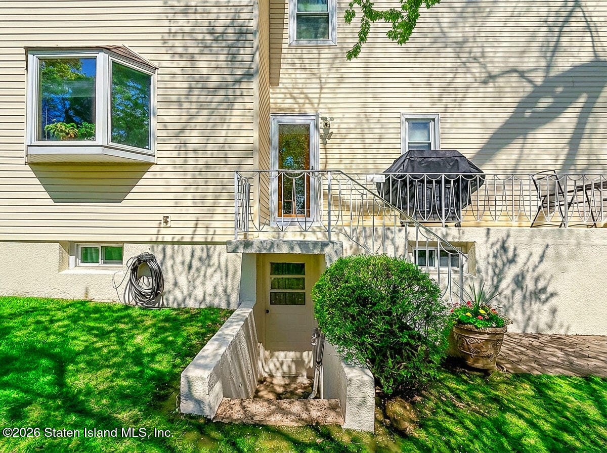 25 Dutchess Avenue, Staten Island, NY, 10304 image 28