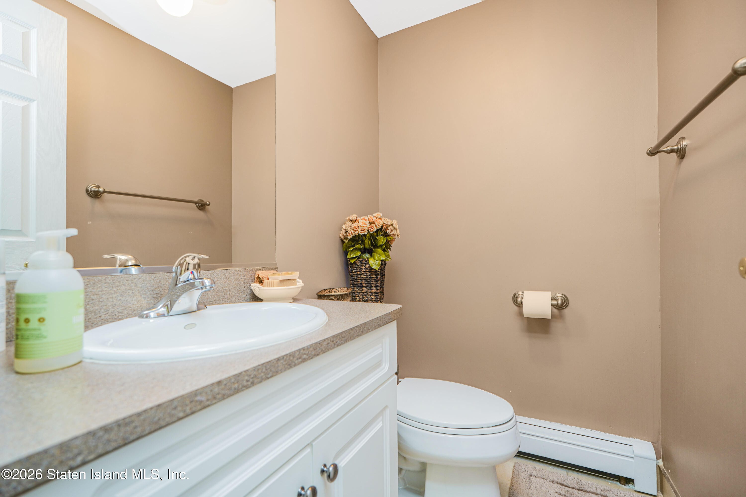 11 Whitaker Place, Staten Island, NY, 10304 image 29