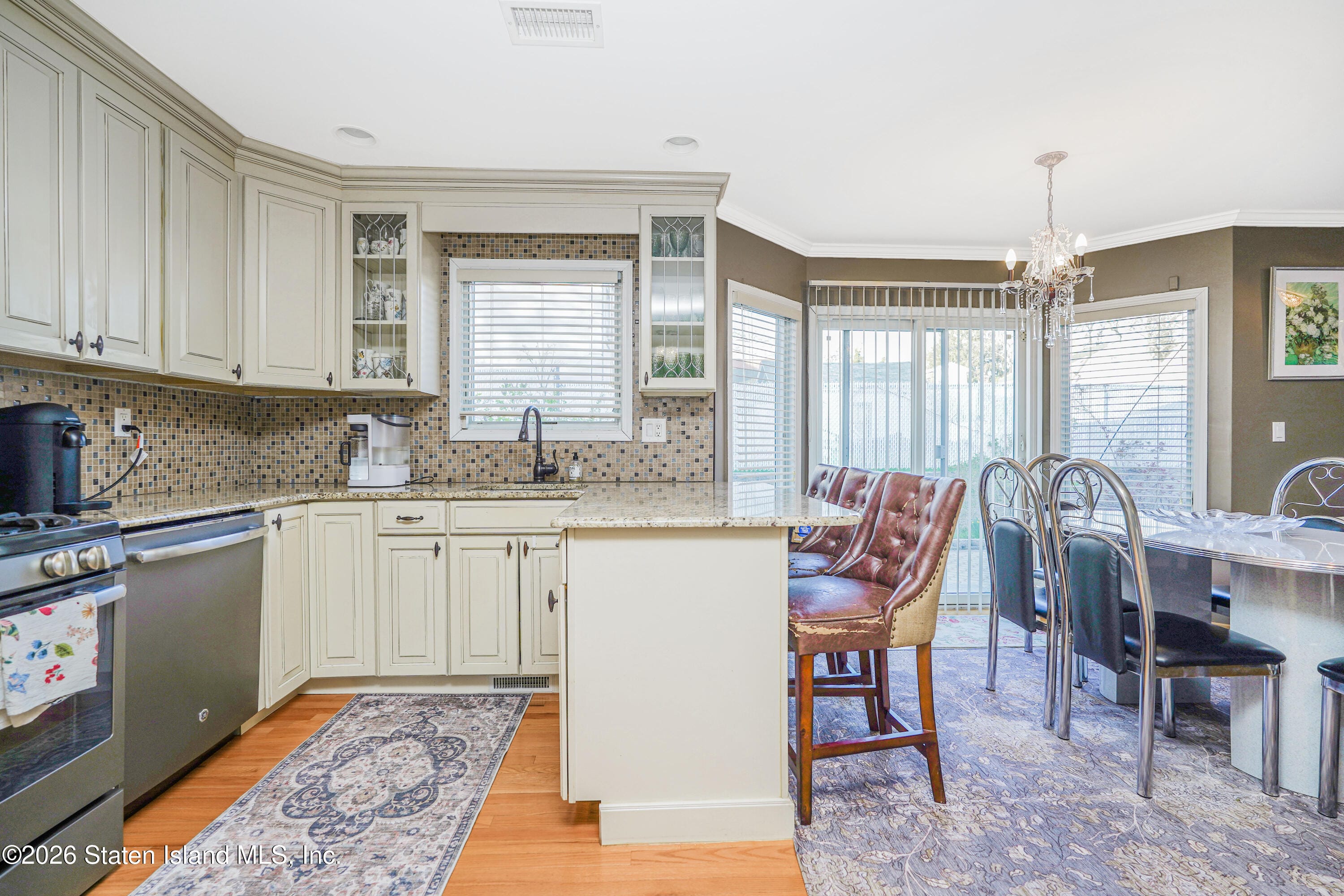 11 Whitaker Place, Staten Island, NY, 10304 image 12