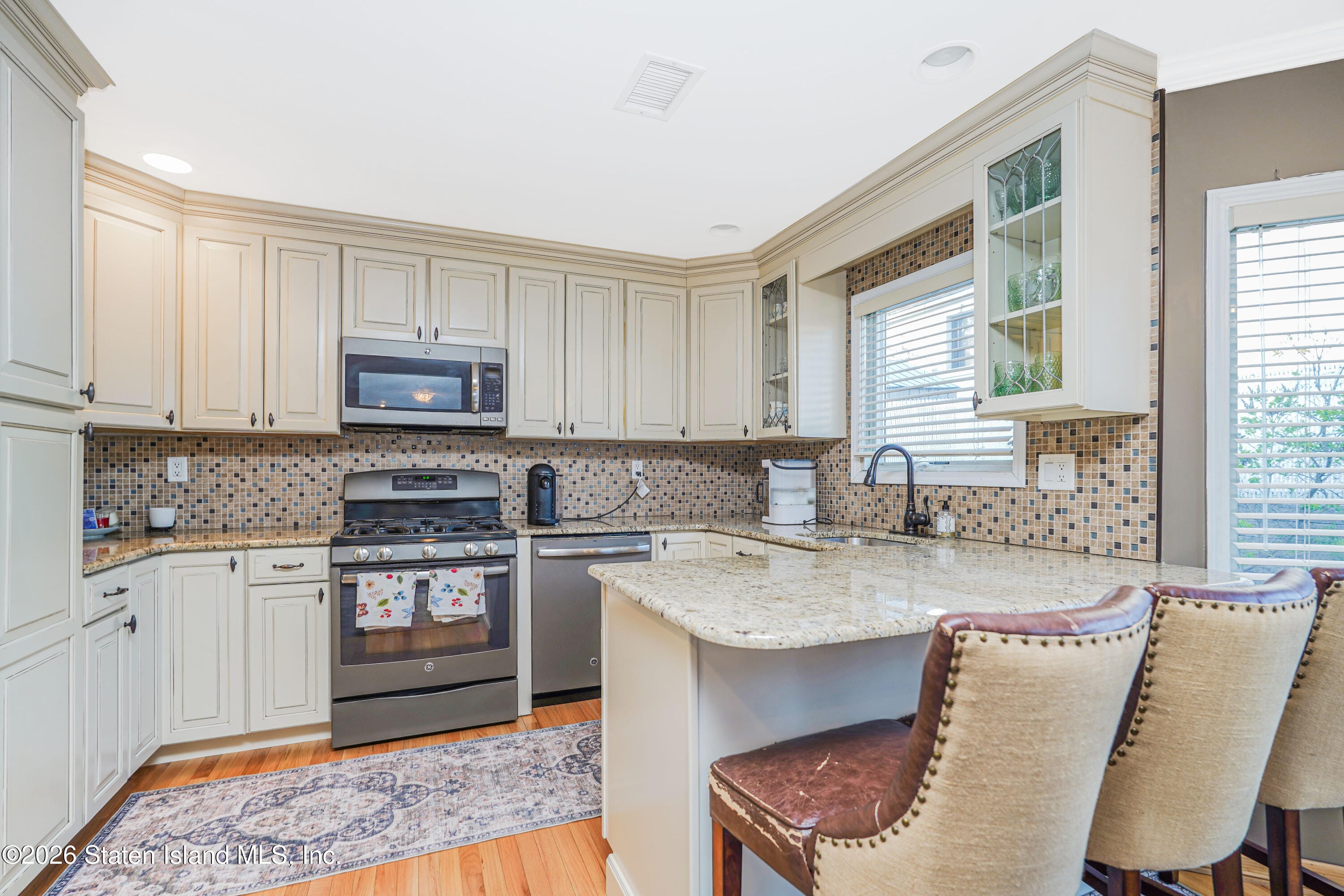 11 Whitaker Place, Staten Island, NY, 10304 image 15